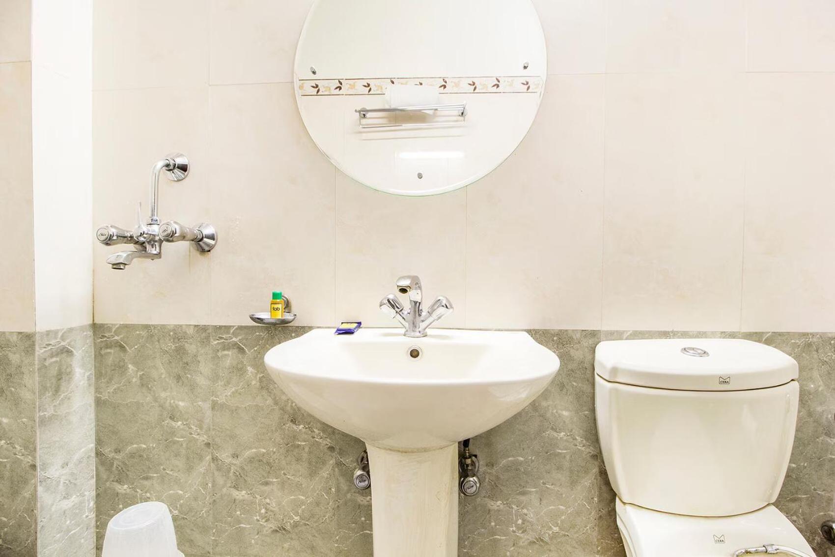 Fabhotel Hotel Jaipur